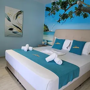 Suncoast Near Port & Sarande